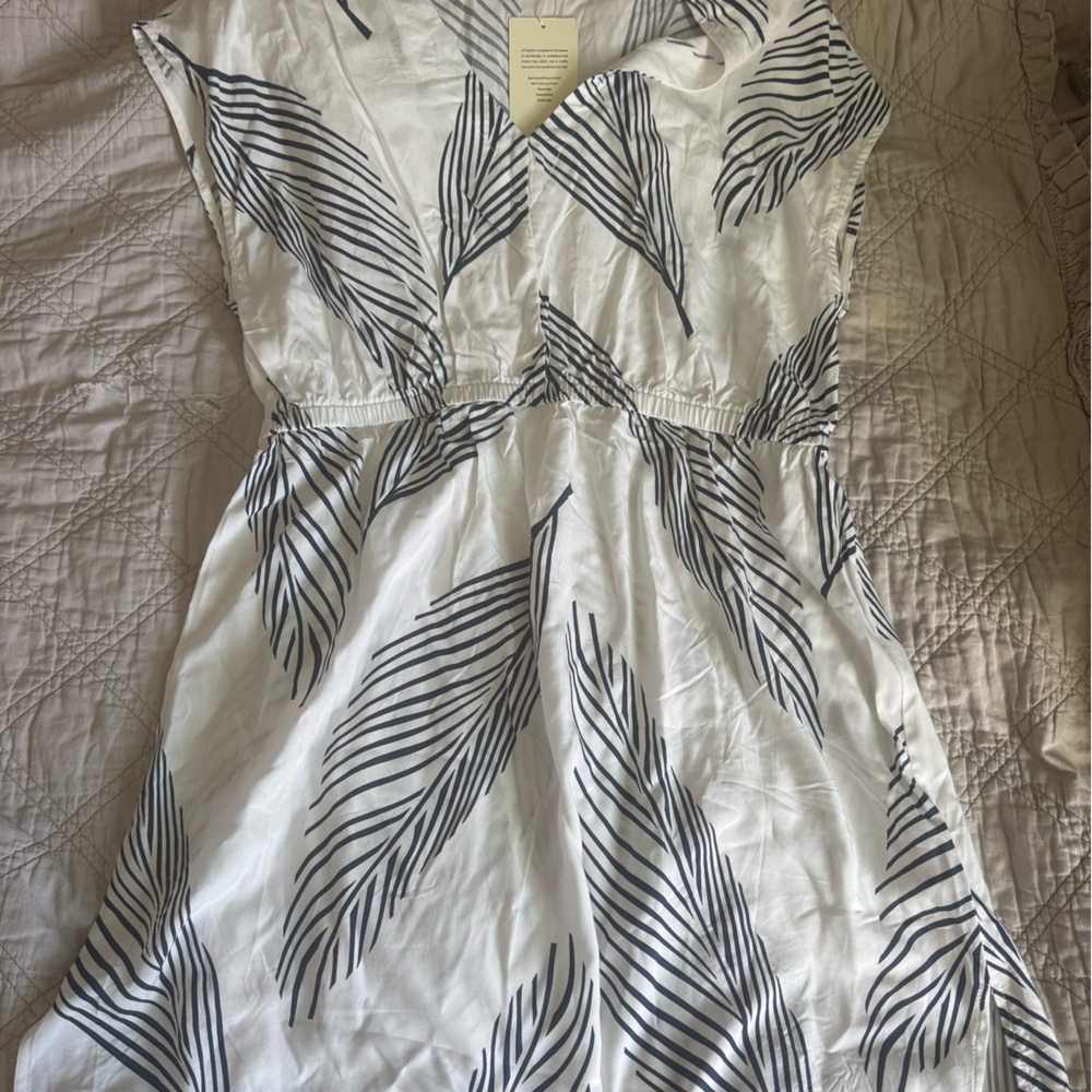 Cupshe White Dress with Navy Leaf Print